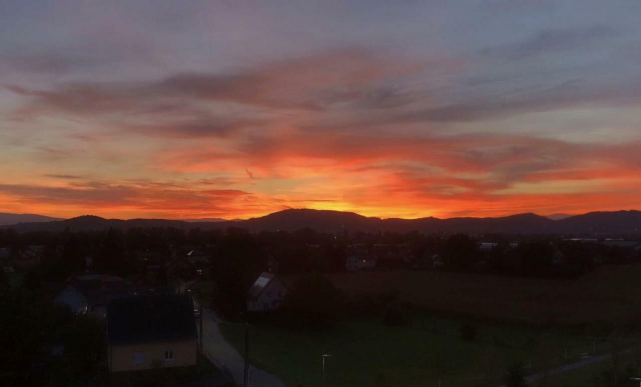 Komfortables Appartement/Garconniere In Graz Fuer Urlaub Und Geschaeftsreisen Eksteriør bilde