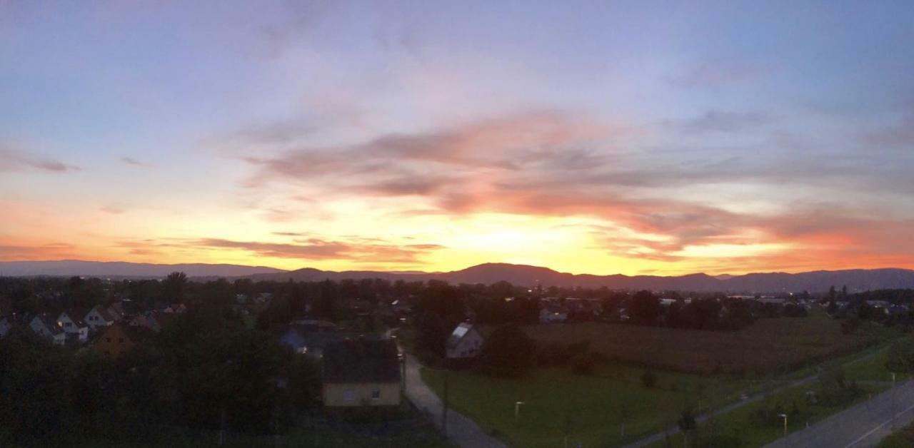Komfortables Appartement/Garconniere In Graz Fuer Urlaub Und Geschaeftsreisen Eksteriør bilde