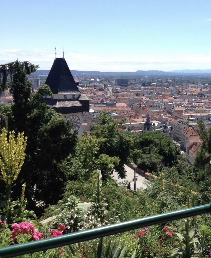 Komfortables Appartement/Garconniere In Graz Fuer Urlaub Und Geschaeftsreisen Eksteriør bilde